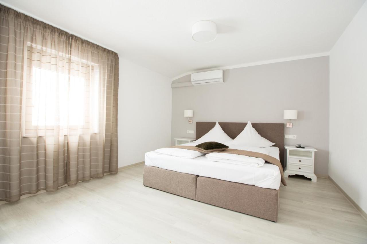 Boutiquehotel Goldhahn Bio Sport & Wellness Aalen Bagian luar foto